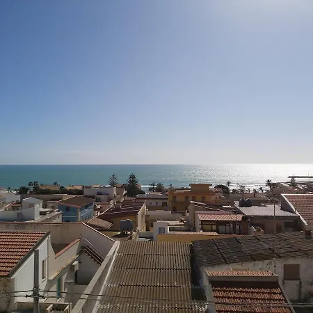 Ferienwohnung Casa D'AMare Marina di Ragusa Exterior foto